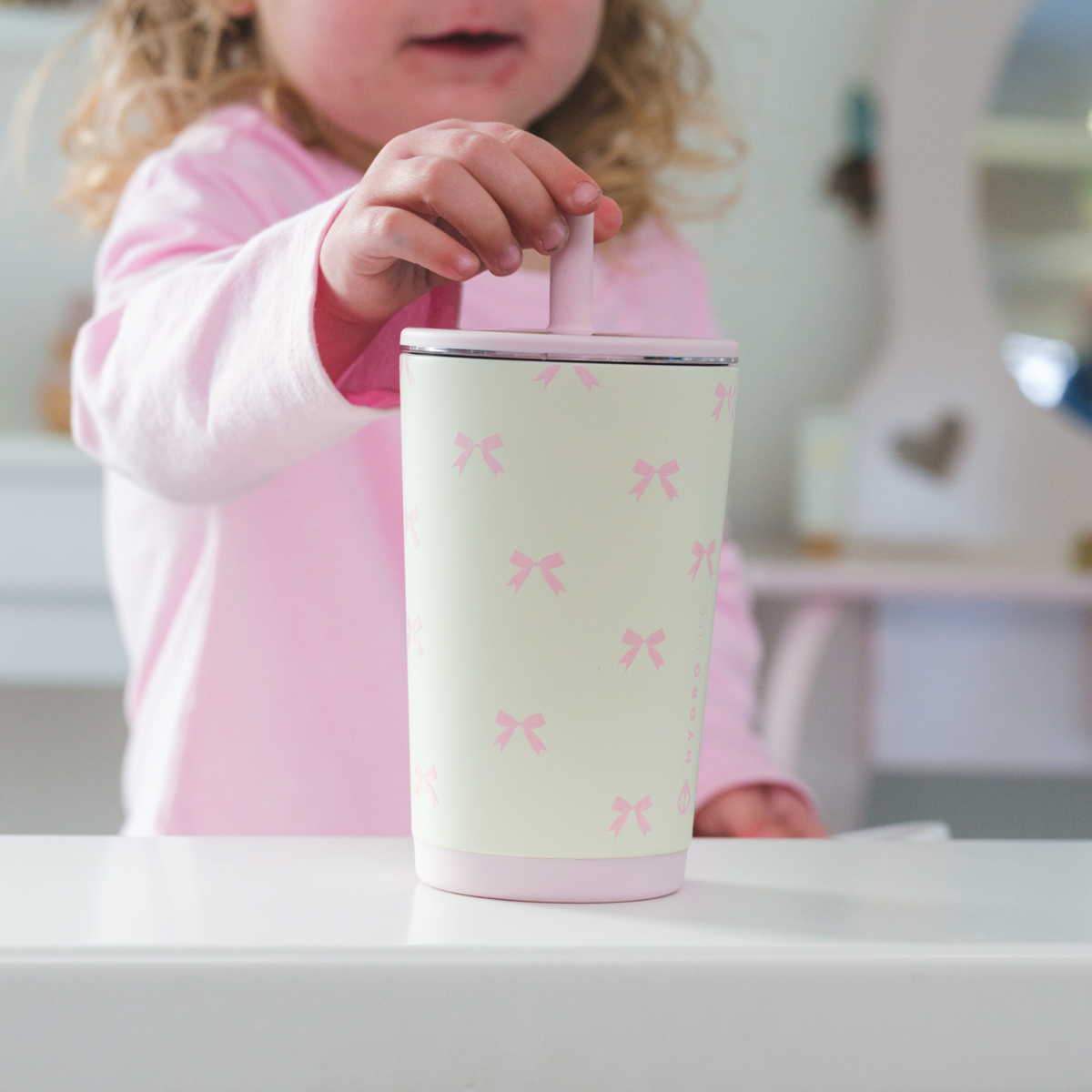bows-14oz-415ml-q3 EverydayTumbler-Bows-WPI_1.png